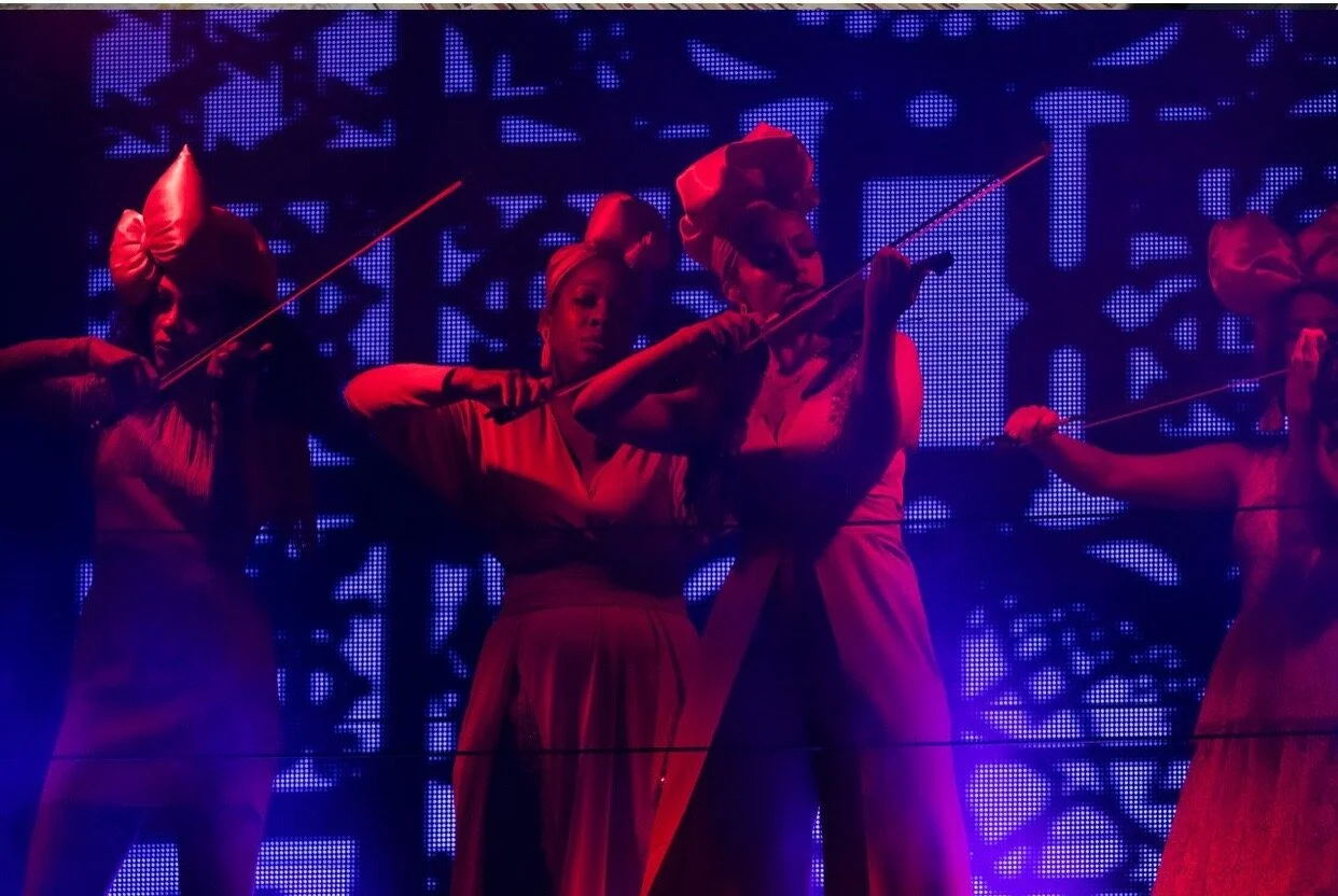 PHOTOGRAPHY RAVEN B. VARONA FOR BEYONCE.COM