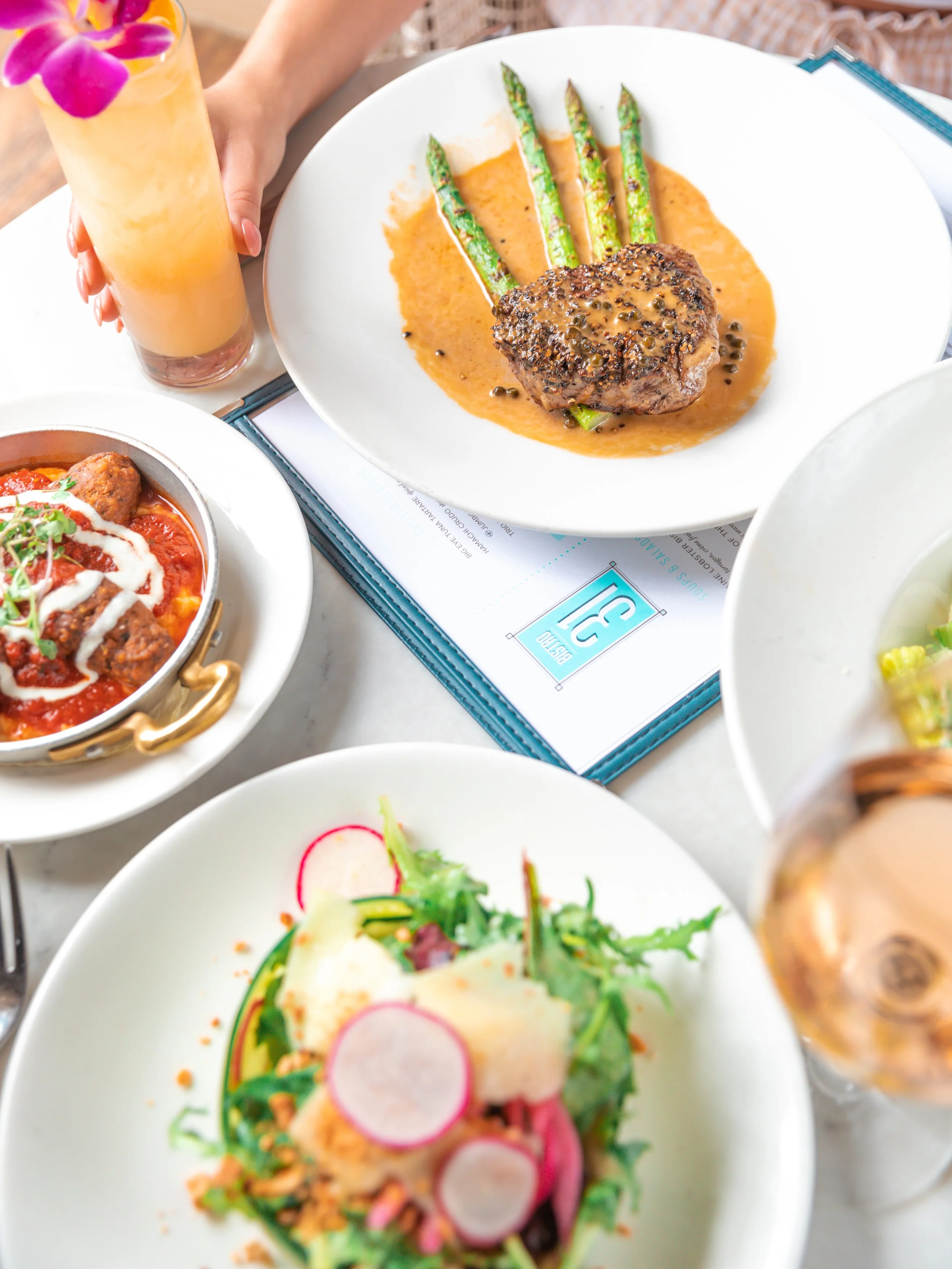 BISTRO31_8_10_22-17 copy.jpg