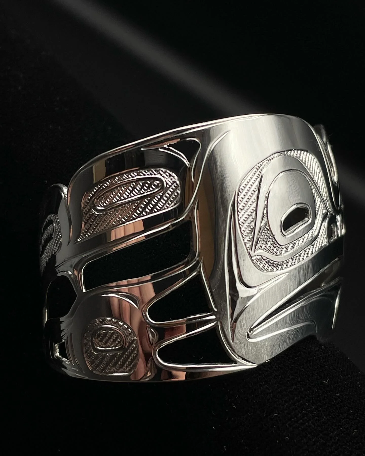 F2627836-3D9B-4B5A-9525-B3873B367631