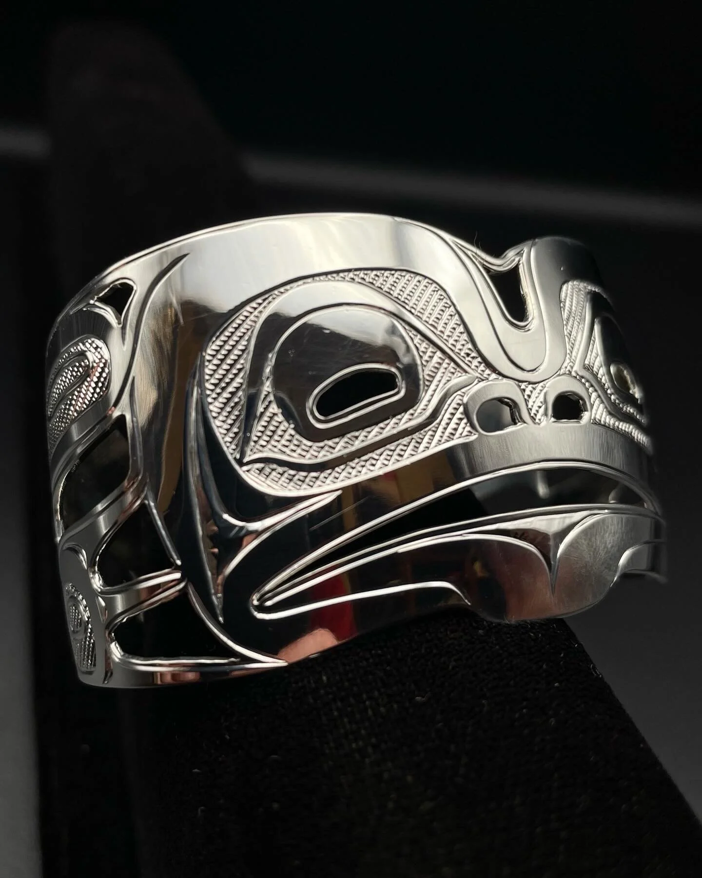 AD5C87BE-9CCE-4FBB-A60F-C1AD4B385940