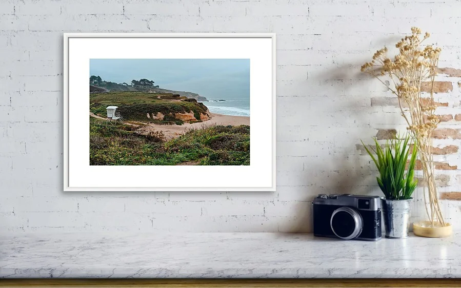 Montara---16 x 8 white.jpg