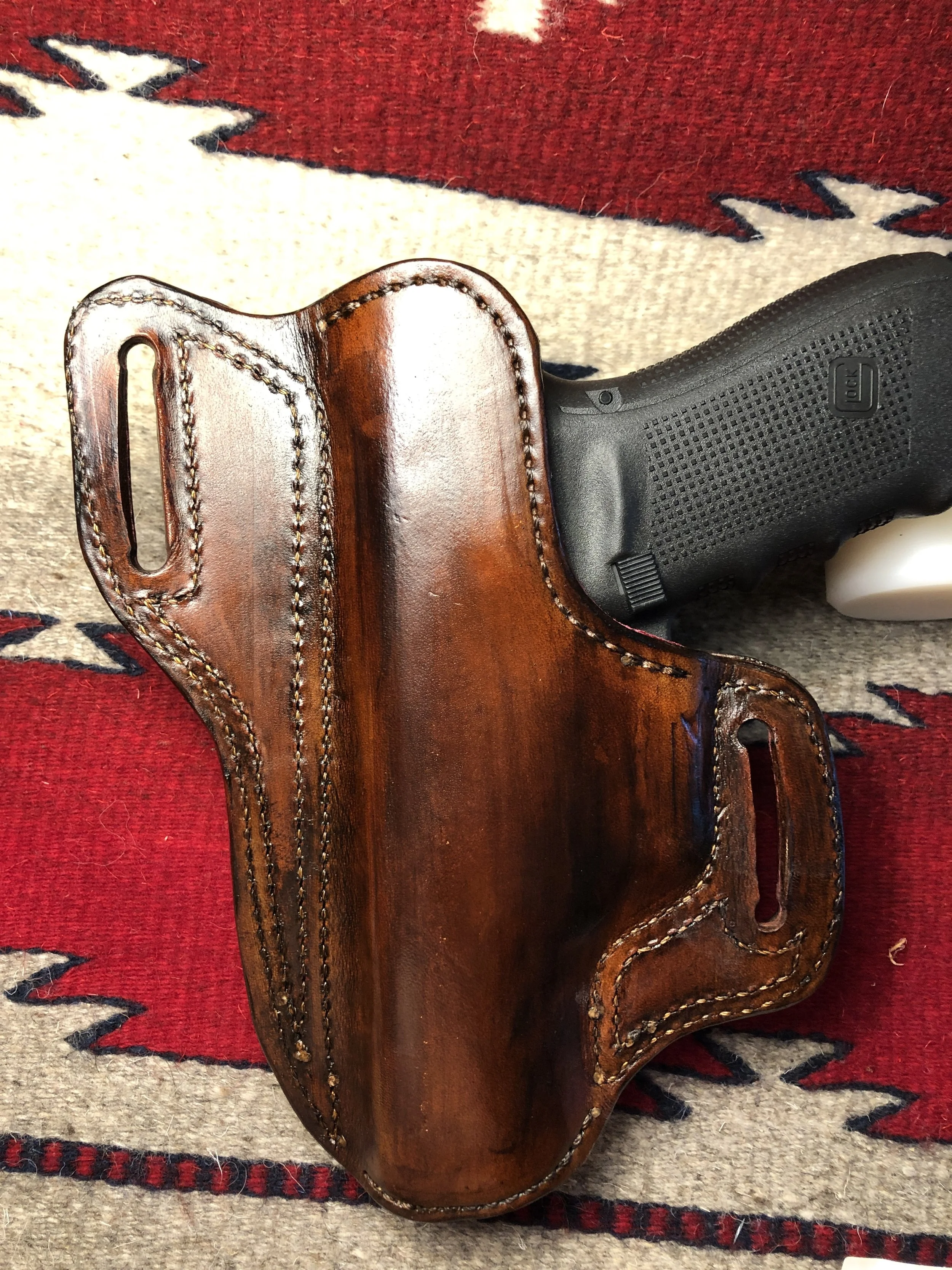 Glock20 10mm TBILC Brand with Floral Tooling Holster