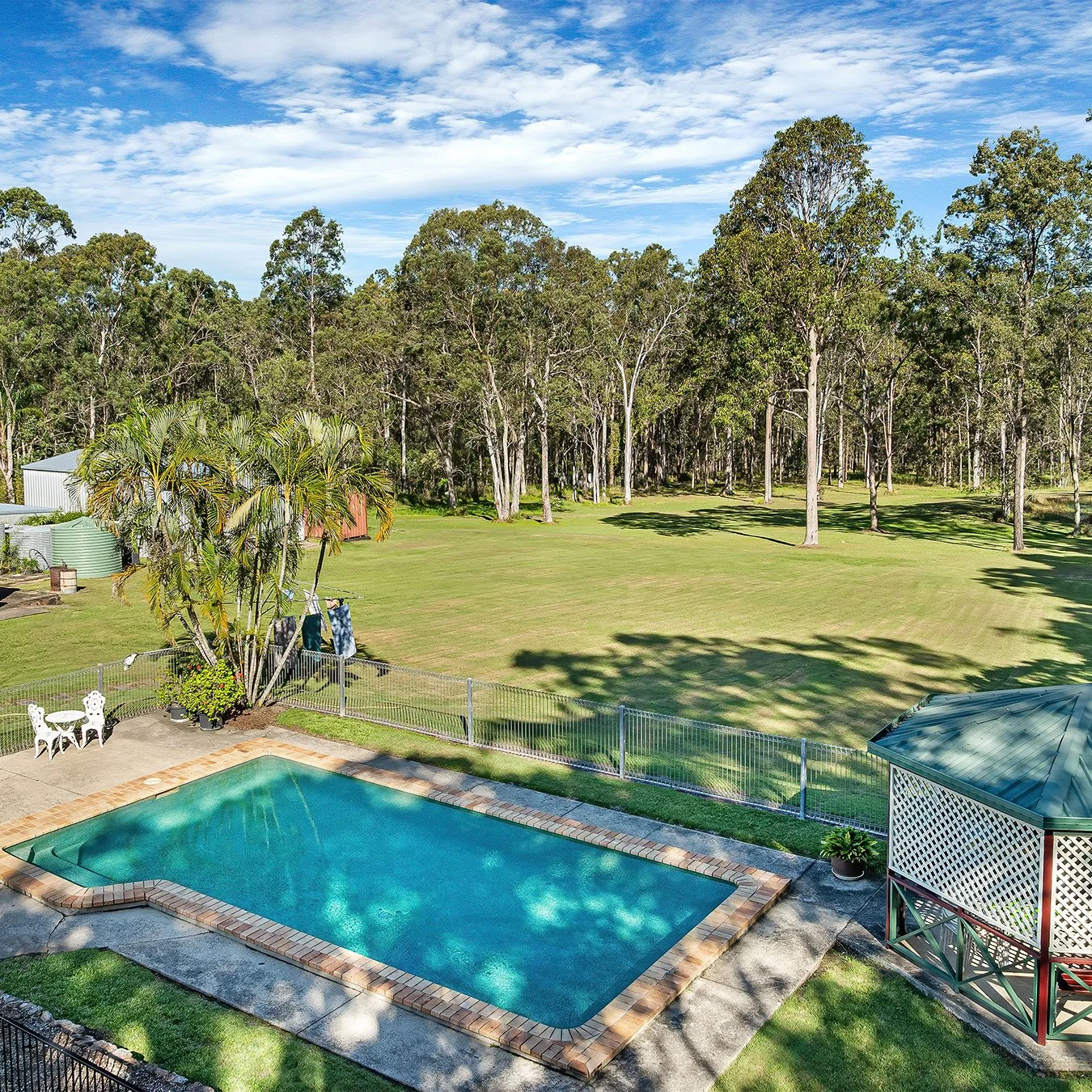 10 ACRES of absolute privacy, a massive tradie setup, and total dual-living flexibility. Welcome to 202-212 Ison Road, Greenbank. 🌲🪵
We recently shot this epic semi-rural estate for the team at Sapphire Realty, locking it down with our high-impact 