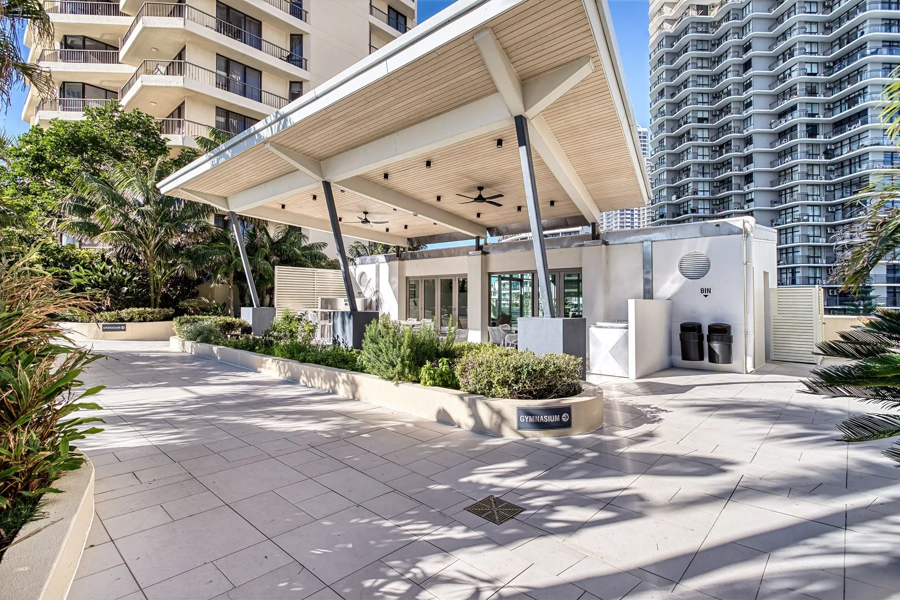 Digital-1-QLD---3-Hanlan-St,-Surfers-Paradise-QLD-4217,-Australia---0157_hdr.jpg