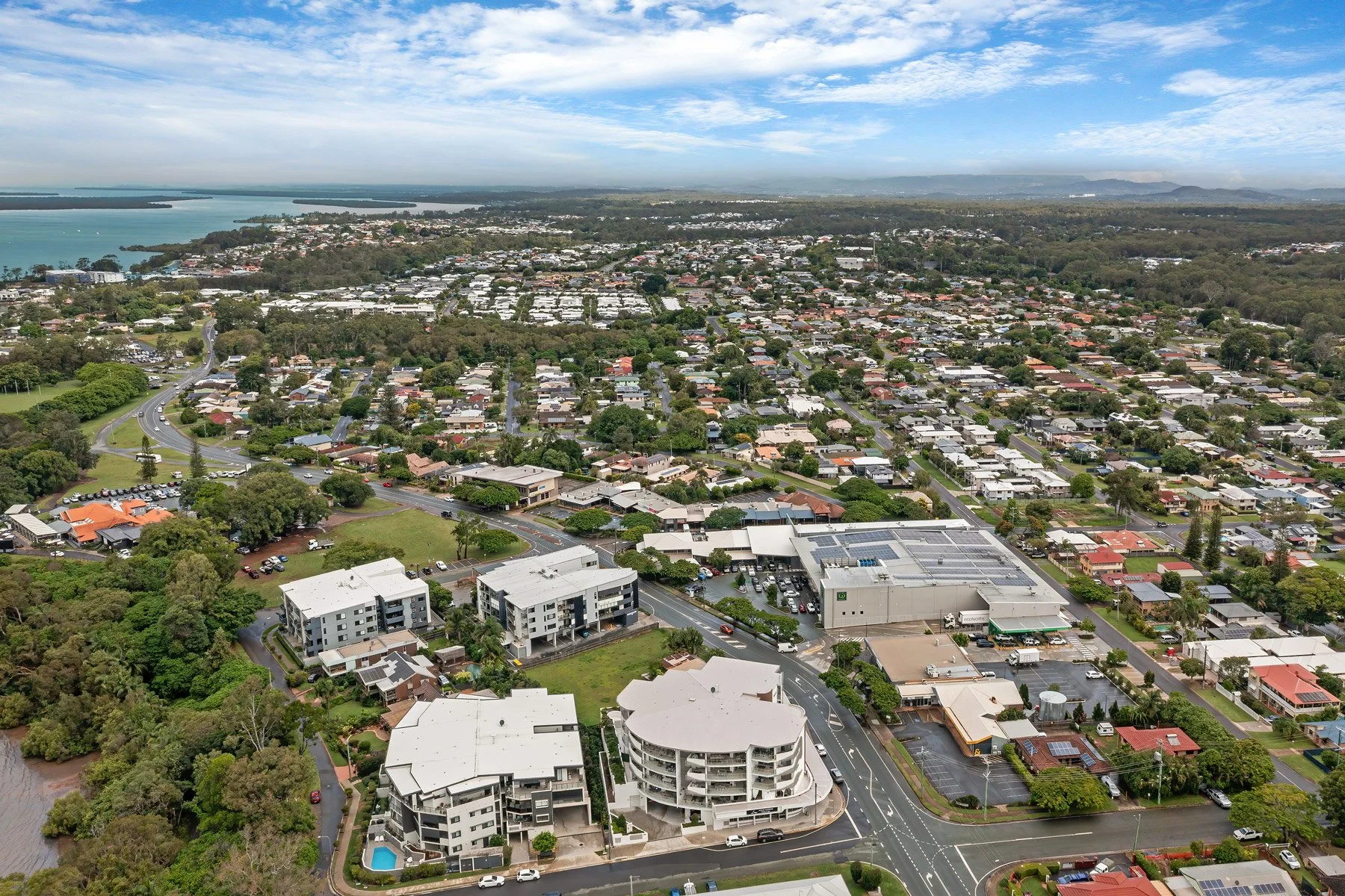 Digital-1-QLD---26-Shoreline-Ave,-Redland-Bay-QLD-4165,-Australia---0102.jpg