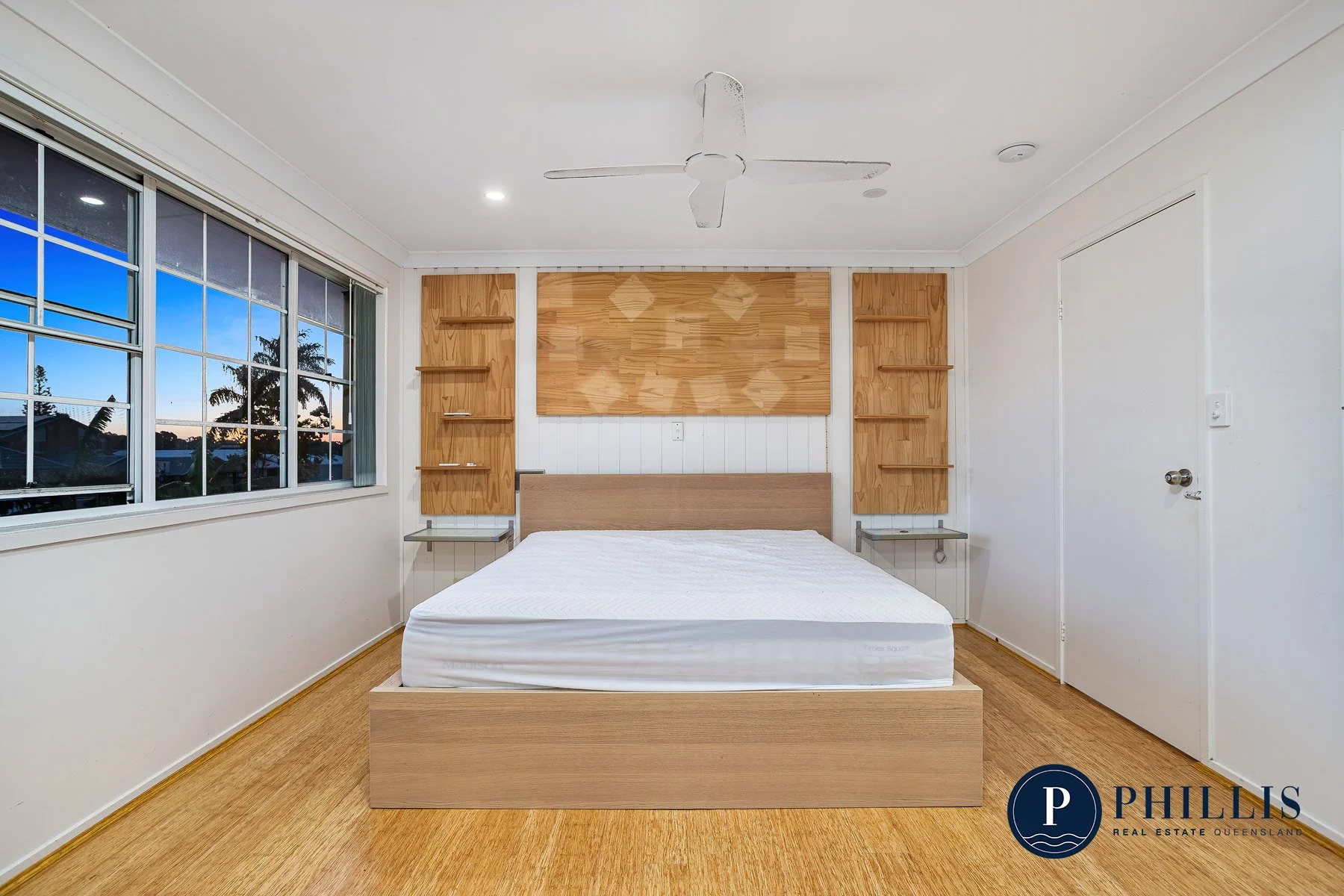 Digital-1-QLD---21-Seabreeze-St,-Paradise-Point-QLD-4216,-Australia---0023.jpg