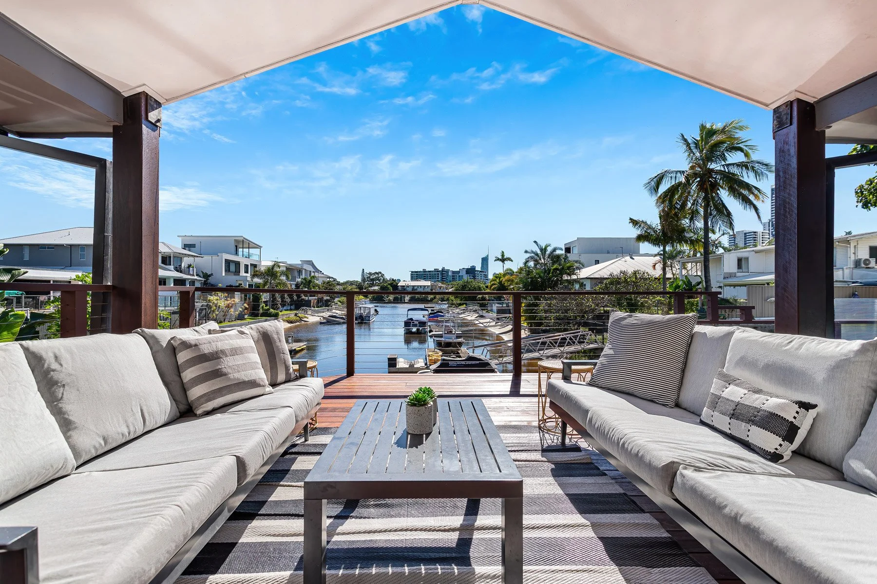 Digital-1-QLD---3-Merrimac-Blvd,-Broadbeach-Waters-QLD-4218,-Australia---0092.jpg