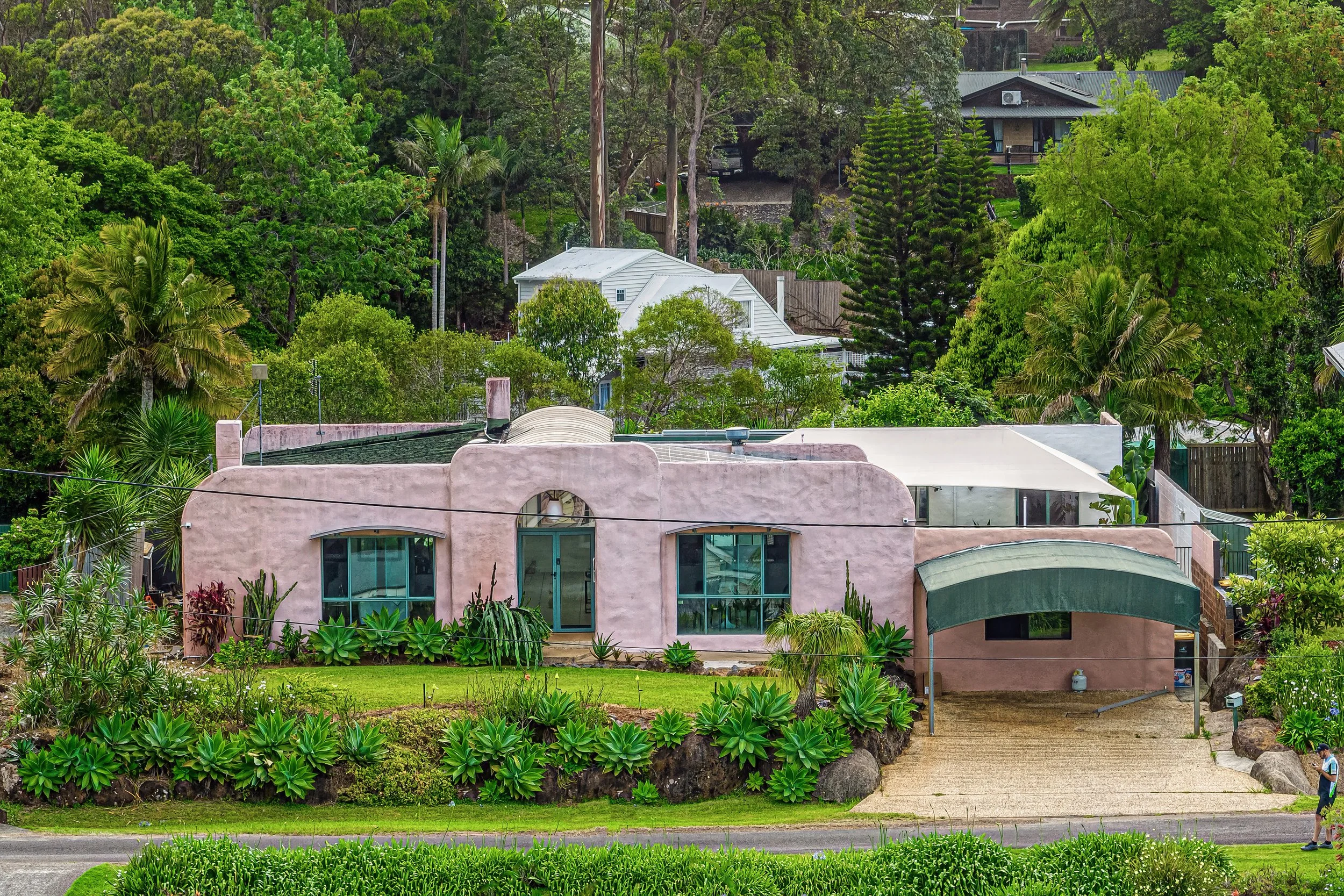  Aerial view of acreage home surrounded by mature trees and rural bushland — drone photography Scenic Rim SEQ 