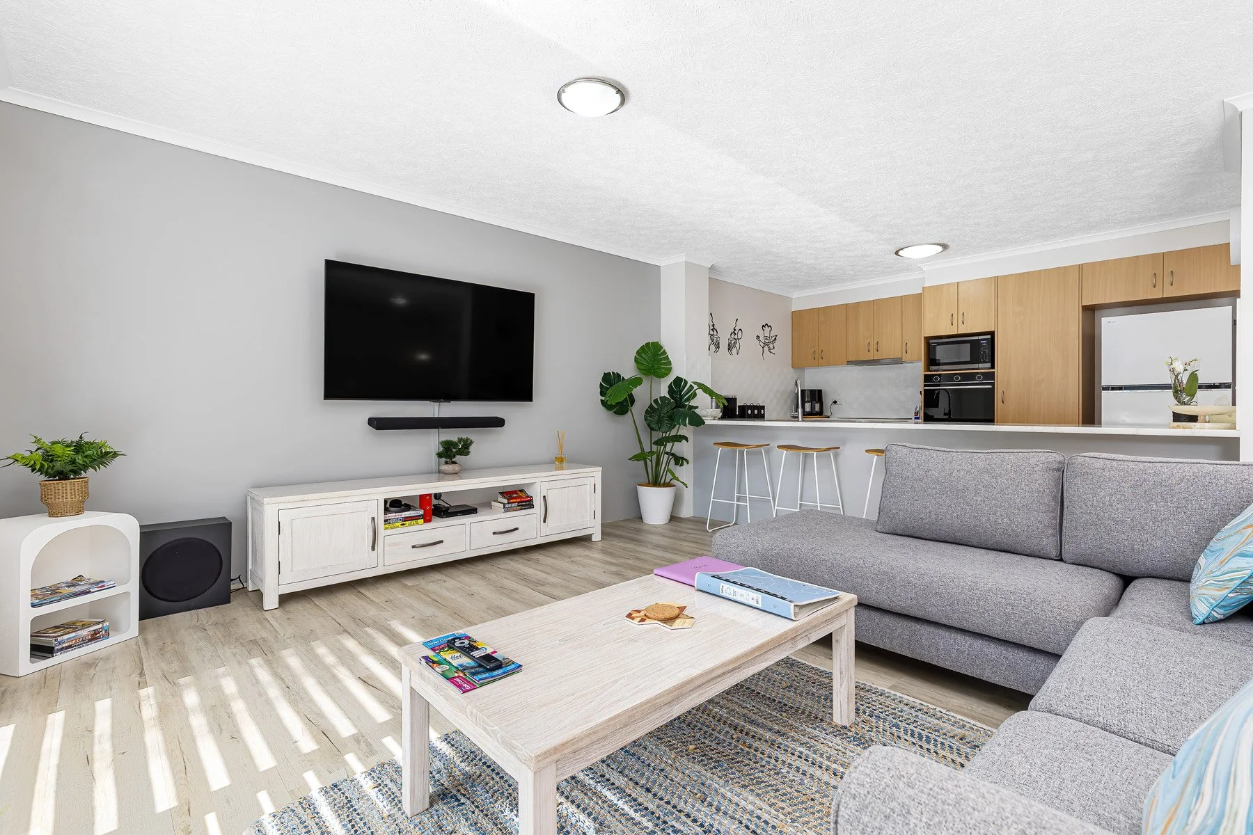 Digital-1-QLD---4-462-Coolangatta-Rd,-Tugun-QLD-4224,-Australia---0115.jpg