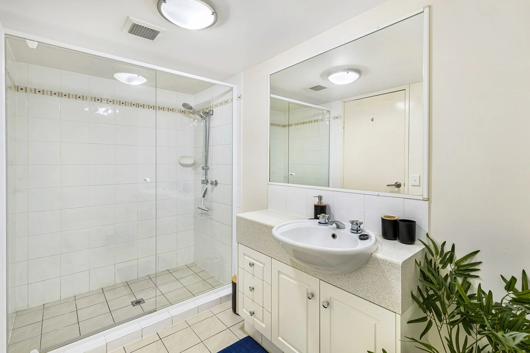 Digital-1-QLD---4-462-Coolangatta-Rd,-Tugun-QLD-4224,-Australia---0102.jpg