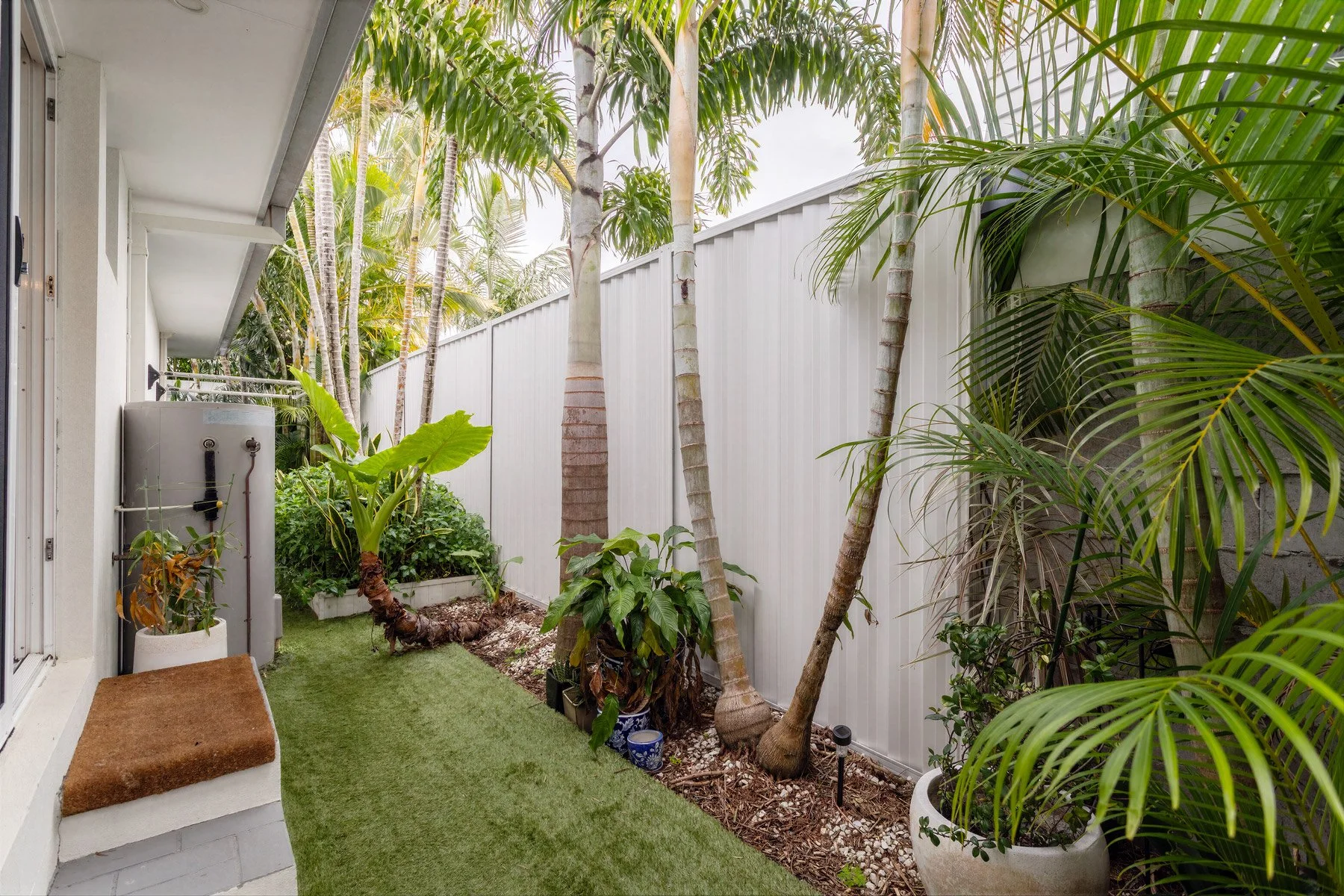 Digital-1-QLD---3-Styer-Cct,-Burleigh-Waters-QLD-4220,-Australia---0262.jpg