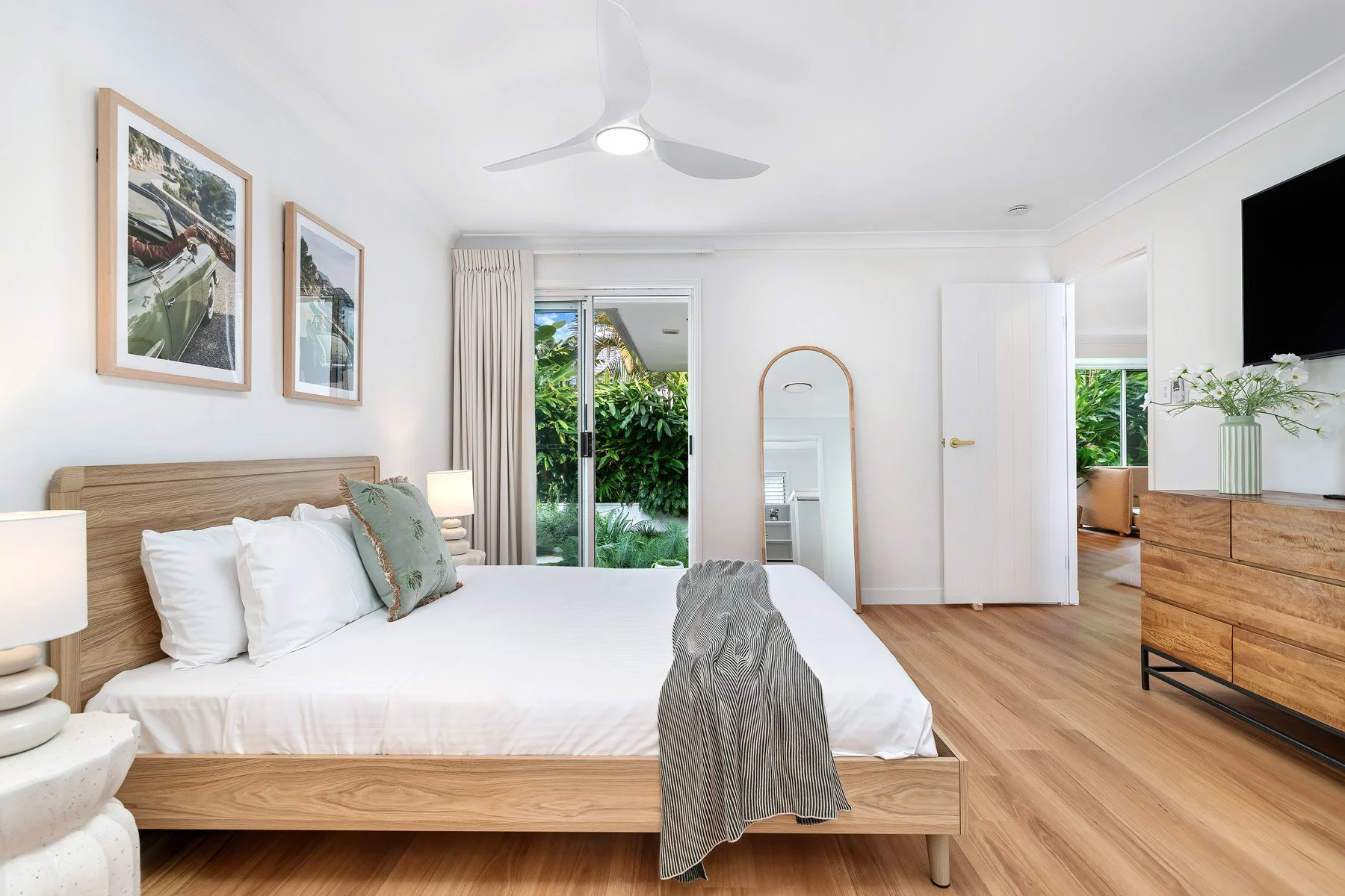 Digital-1-QLD---3-Styer-Cct,-Burleigh-Waters-QLD-4220,-Australia---0034.jpg