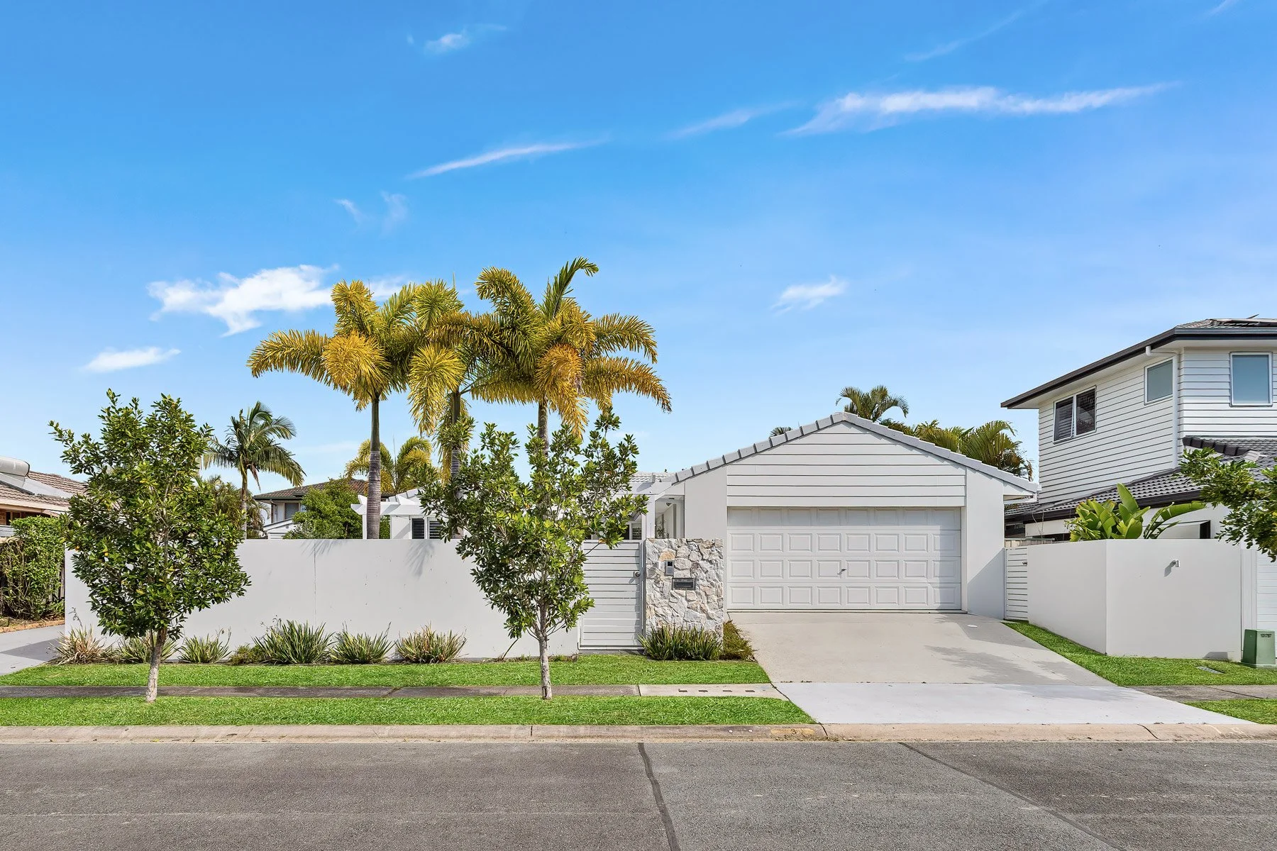 Digital-1-QLD---3-Styer-Cct,-Burleigh-Waters-QLD-4220,-Australia---0016.jpg
