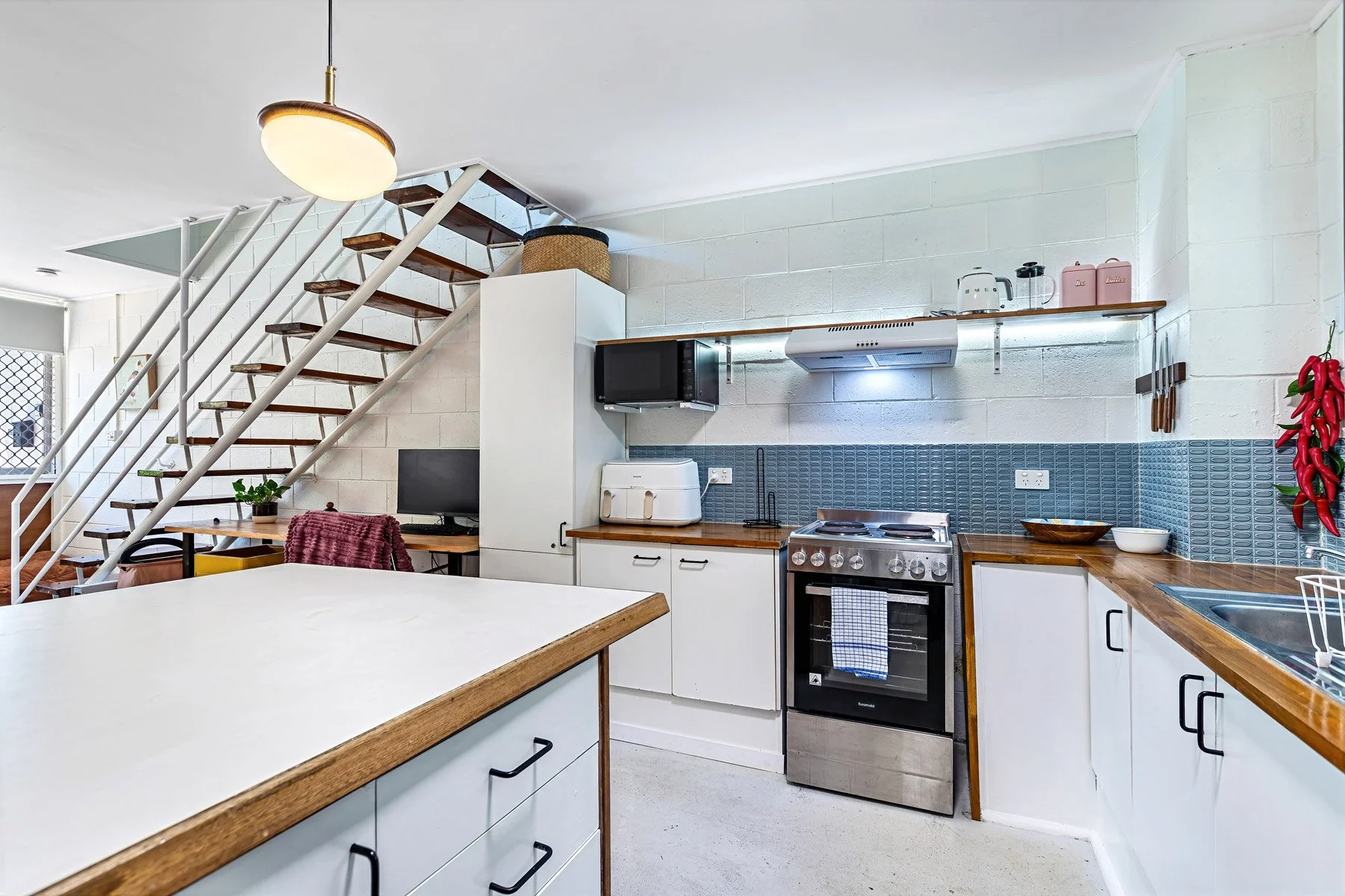 5-3-Margaret-Ave,-Broadbeach-QLD-4218,-Australia---Digital-1-QLD---0149.jpg
