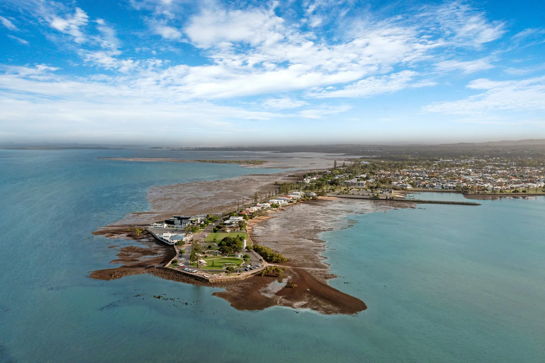 Digital-1-QLD---26-Shoreline-Ave,-Redland-Bay-QLD-4165,-Australia---0103.jpg