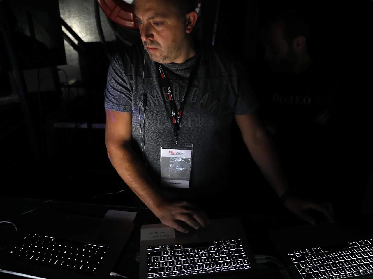 TEDxParis-contact.jpg