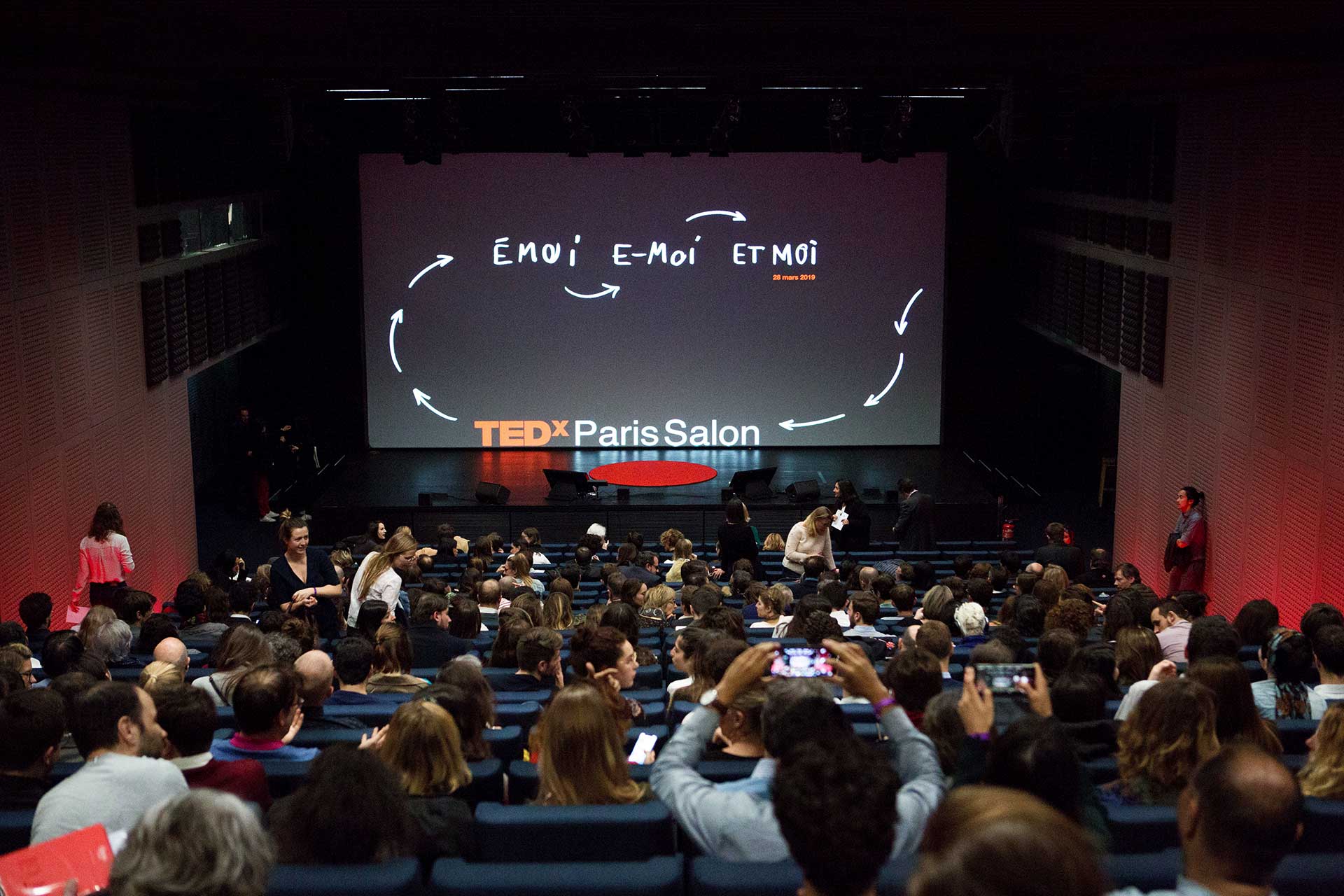 conference-TEDxParisSalon-2019-3.jpg