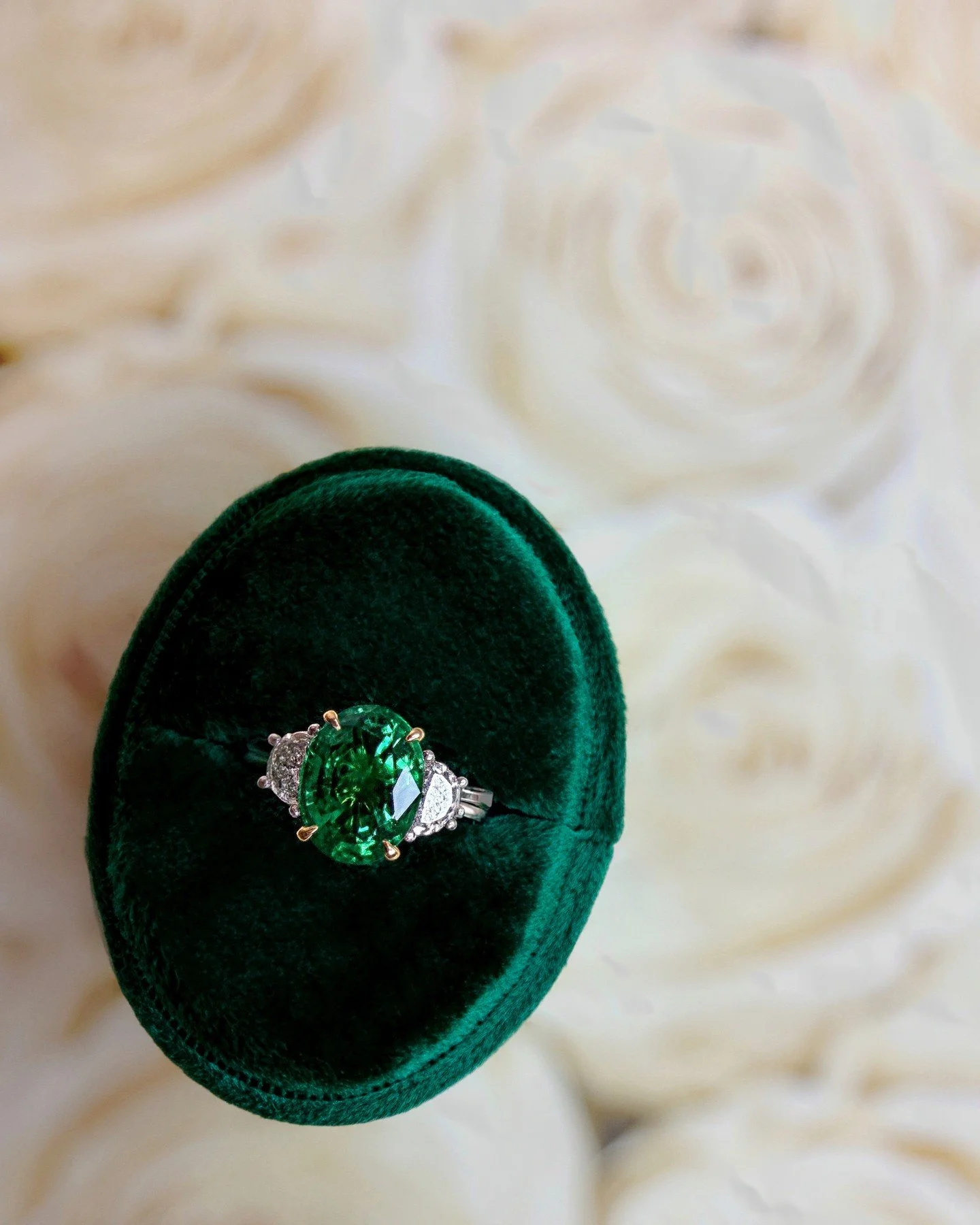 Emeralds have a way of feeling both vintage and modern at the same time &mdash; and this piece is no exception.⁠
⁠
One thing we love about estate and fine jewelry? No two collections ever feel exactly alike.