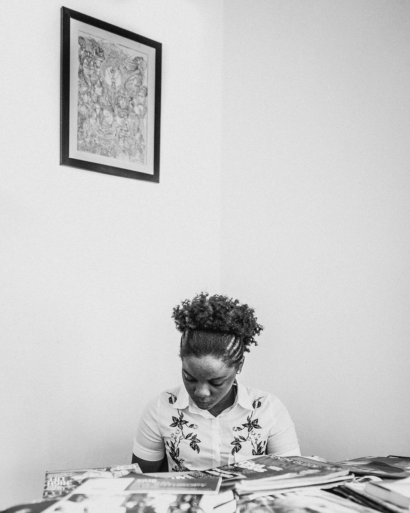 &laquo; Une &eacute;ducation &agrave; sens cr&eacute;atif produit une soci&eacute;t&eacute; libre,  innovatrice et non conformiste. &raquo; - @laurewene_ 

Entourage series// MNKF CREATIVES.