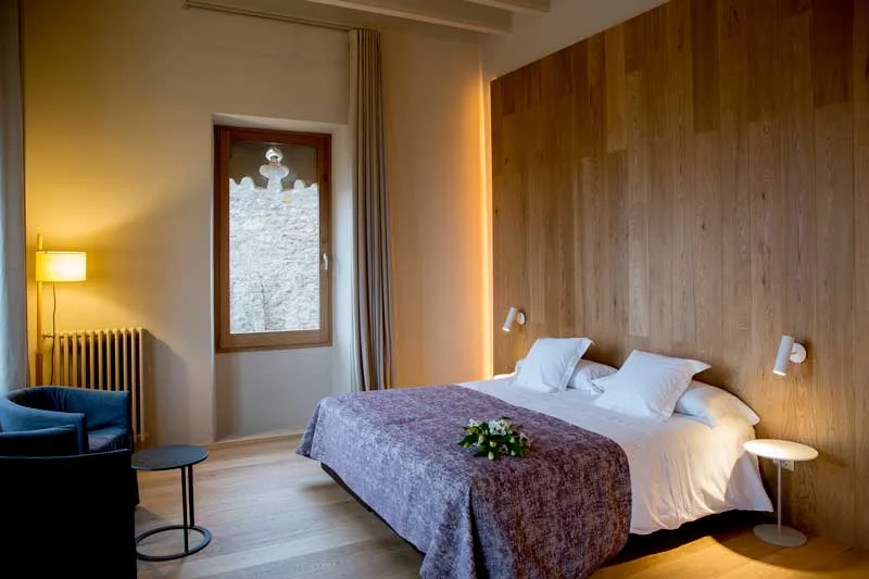 HAB-SUITE-1.jpg