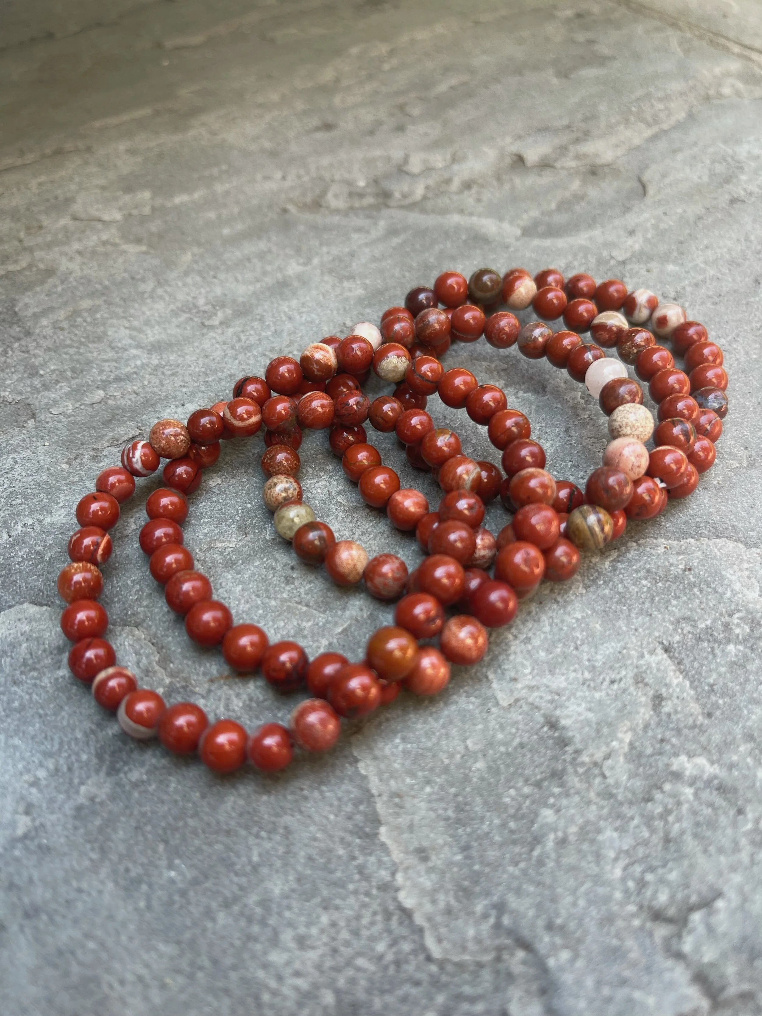 Red jasper Classic 6mm.jpg