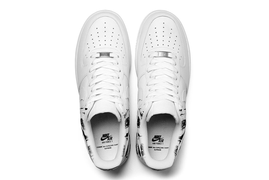  Commes Des Garçon SHIRT x Supreme x Nike Air Force 1 Source:  Sneaker Freaker  