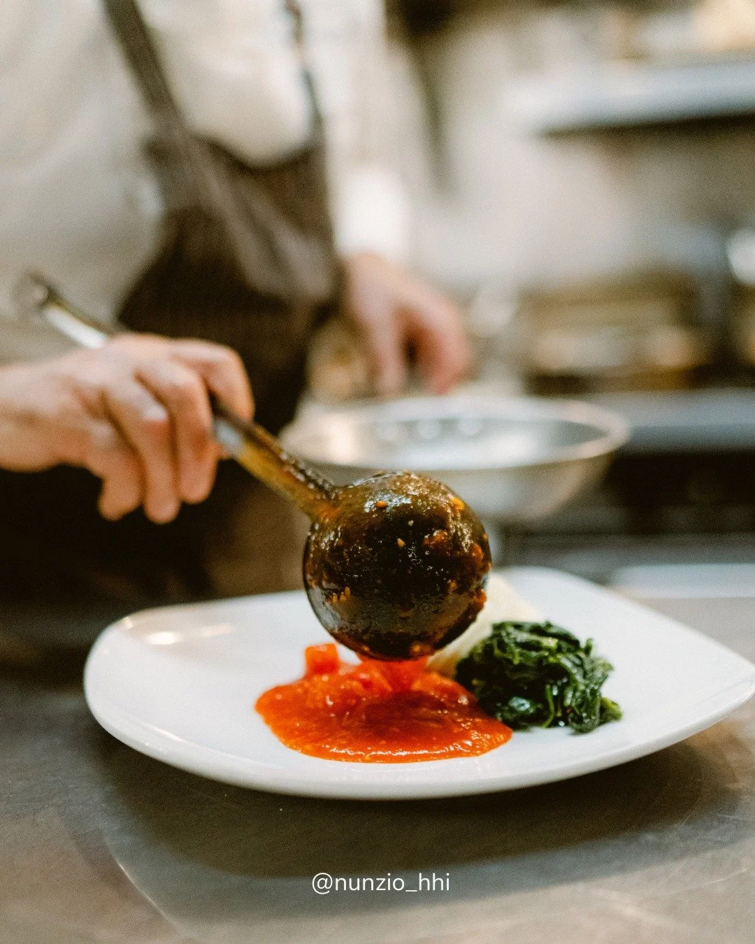 A good base always sets the tone.

.
.
.
#NunzioHHI #italiandining #chefstable #finecuisine #culinaryart #fromthekitchen #hiltonheadisland #coastaldining #platedwithpassion