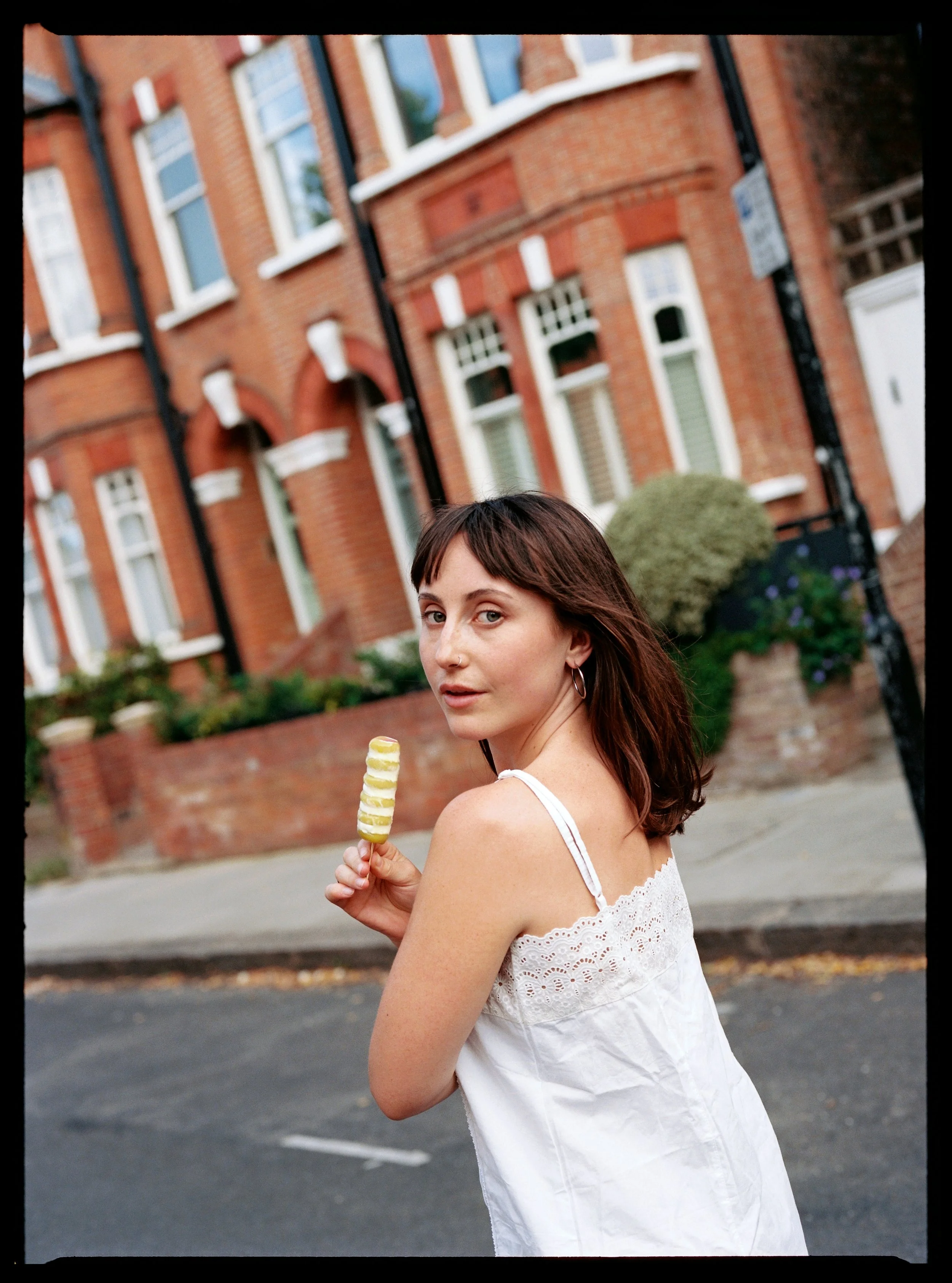 170_807680-R1-05.jpg
