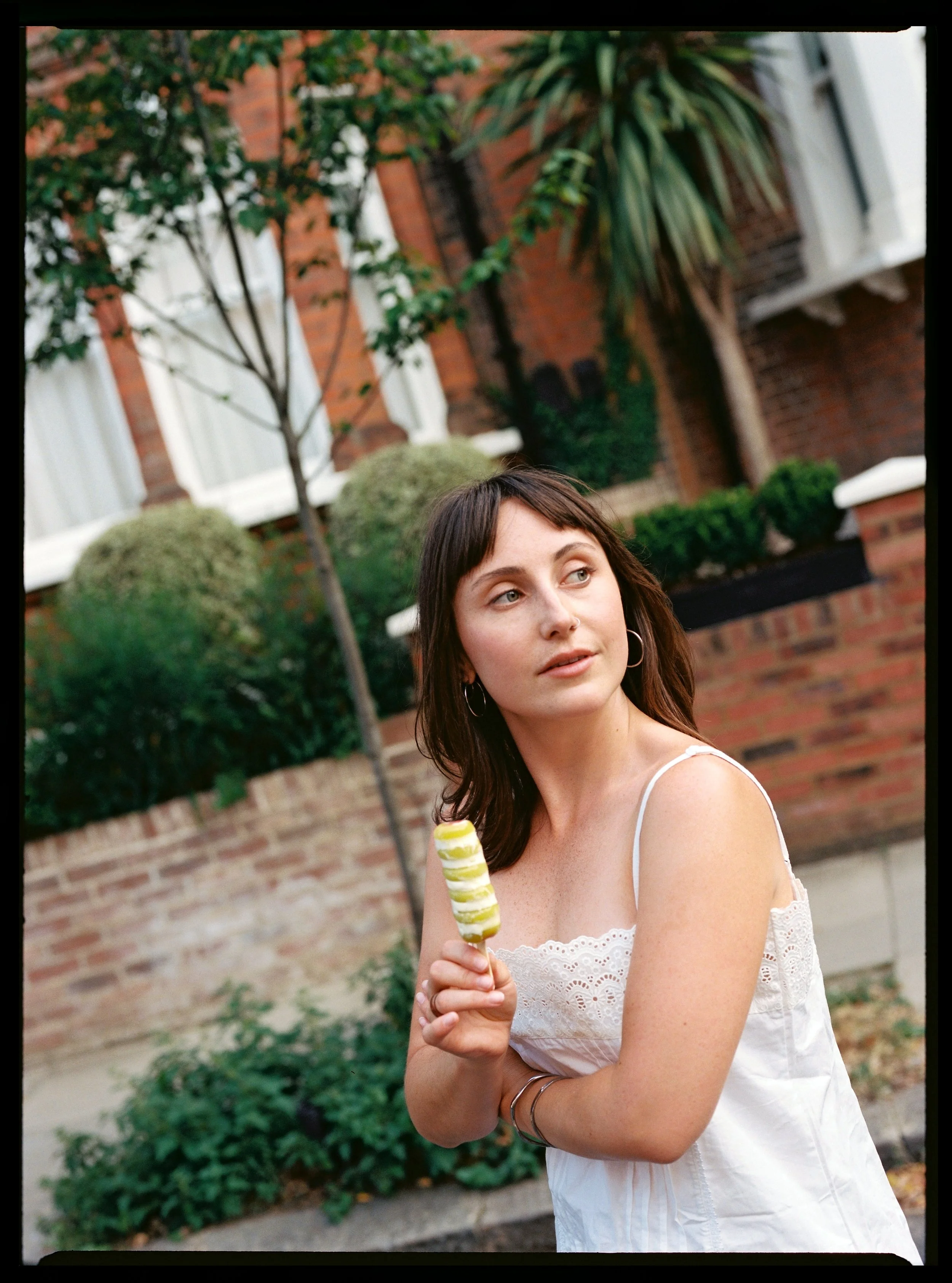 170_807680-R1-06.jpg