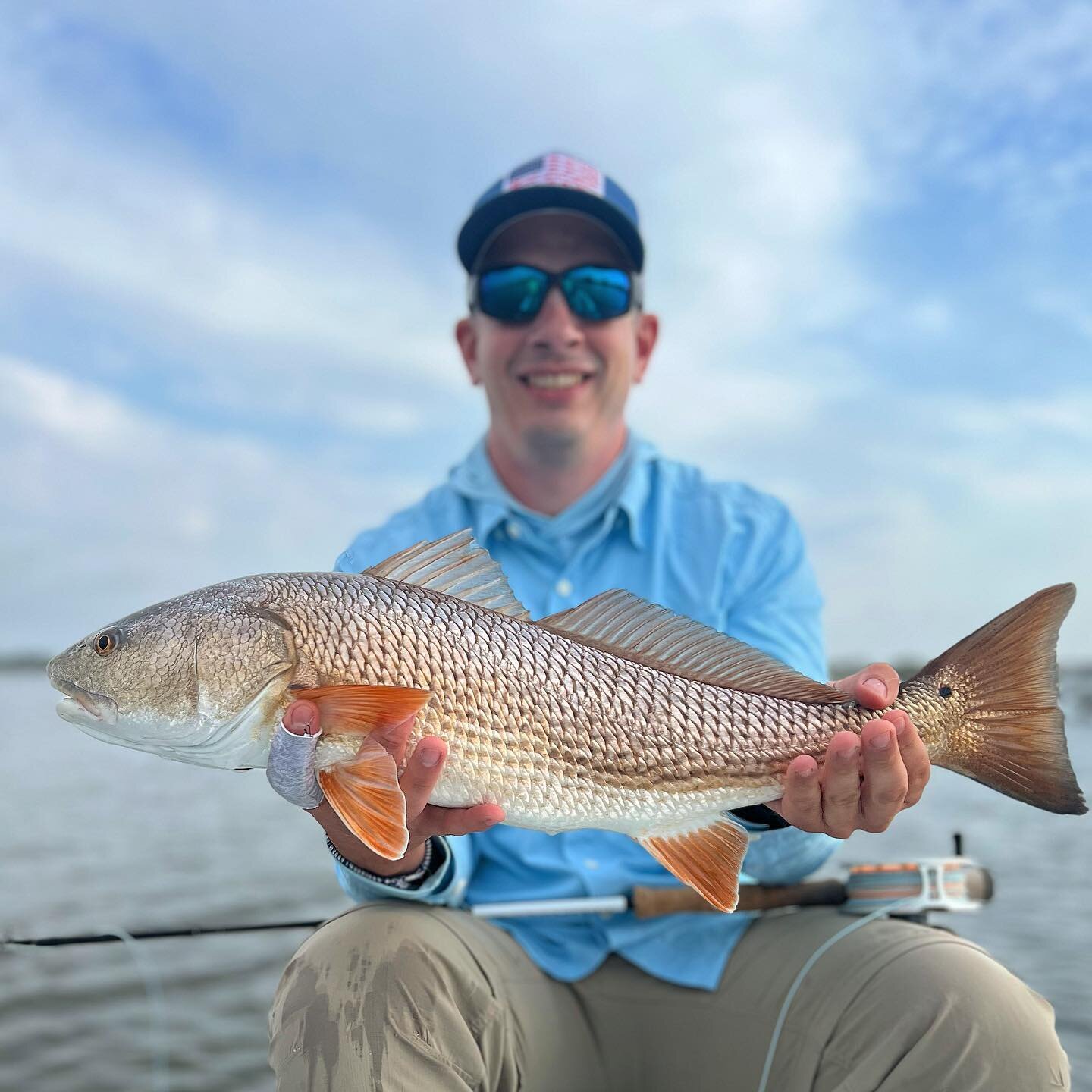 Beautiful copper redfish yesterday before the wind got blowing. These fish were blowing up shrimp. I love the sound of drum eating on the surface. Iykyk 💥🏹🐟💤