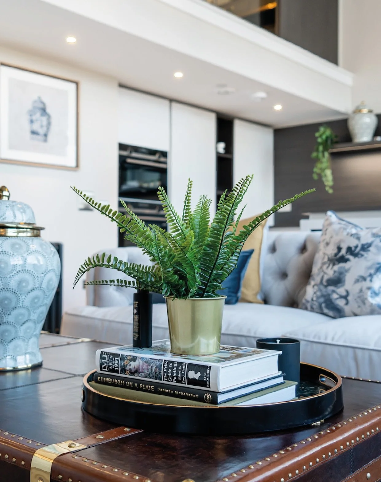 Do you have an interiors ingredient that keeps popping up again and again?

It seems I do (swipe&gt;&gt;)!

Would love to know yours!!

Susan x

PS  Let me know if you spot it?!
PPS Believe it or not, this is a very edited version! 
PPPS Have a great