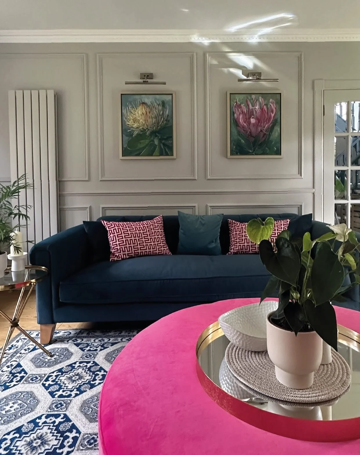 Do you get excited over a blank wall? 

Maybe not the most riveting of titles however here, and before the owner&rsquo;s moved in (and all designed via online consultations as owner&rsquo;s were in South Africa), the &lsquo;can&rsquo;t wait to get st