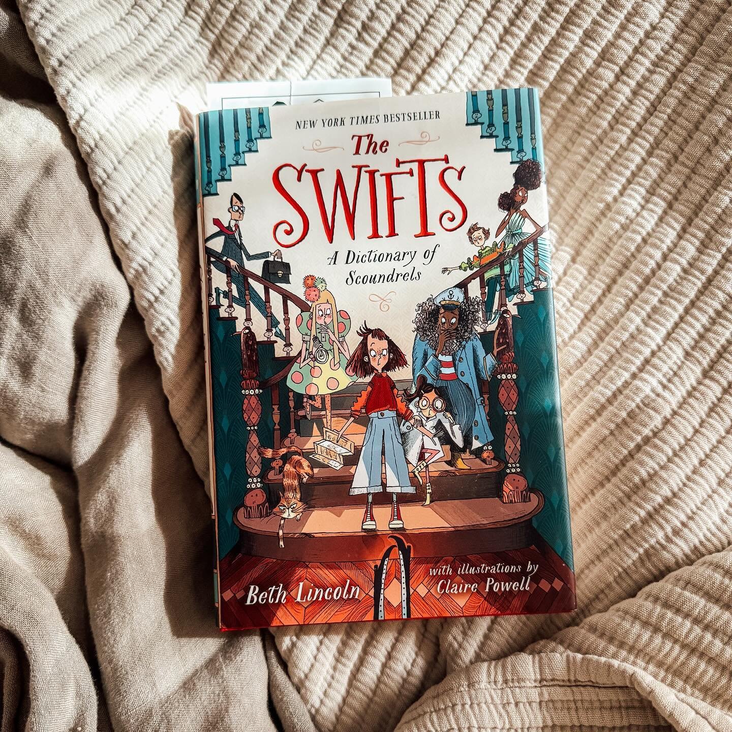 40/50 ✨ @goodreads challenge
📚
The Swifts by Beth Lincoln
📚
Shenanigan Swift, like the rest of her family, is named from the Family dictionary&mdash;and they take their name&rsquo;s definitions VERY seriously. When the entire Swift family reunites 