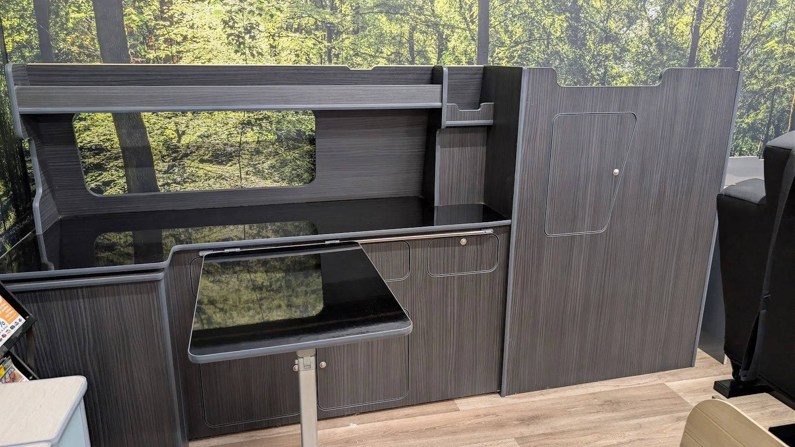 IN STOCK - Wardrobe Kitchen with T- Trim T5/T6