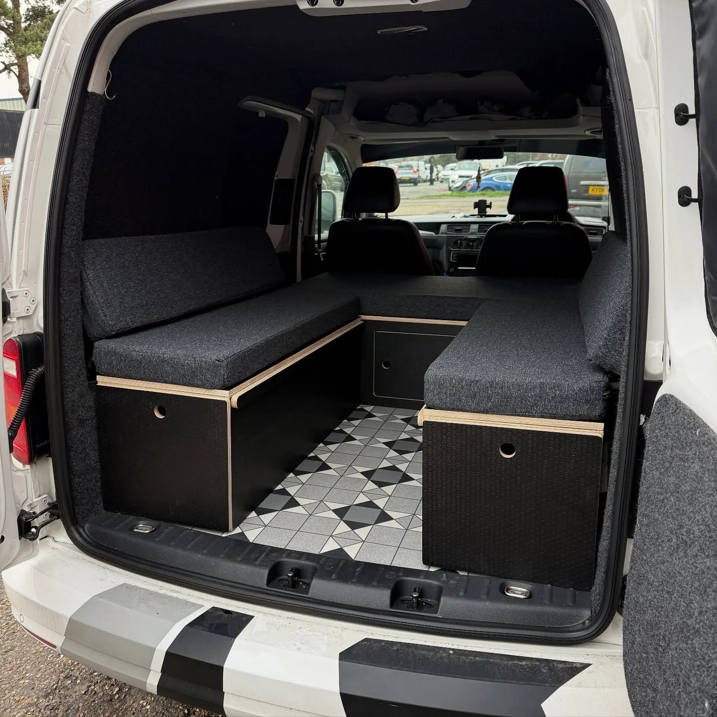 Check out this Caddy!

@nealwardactor got in contact with us wanting a nice, simple solution for his Caddy that gave him maximum sleeping space but also some great storage options.

Enter the Van Furniture Caddy Pods!

Specifically designed for the C