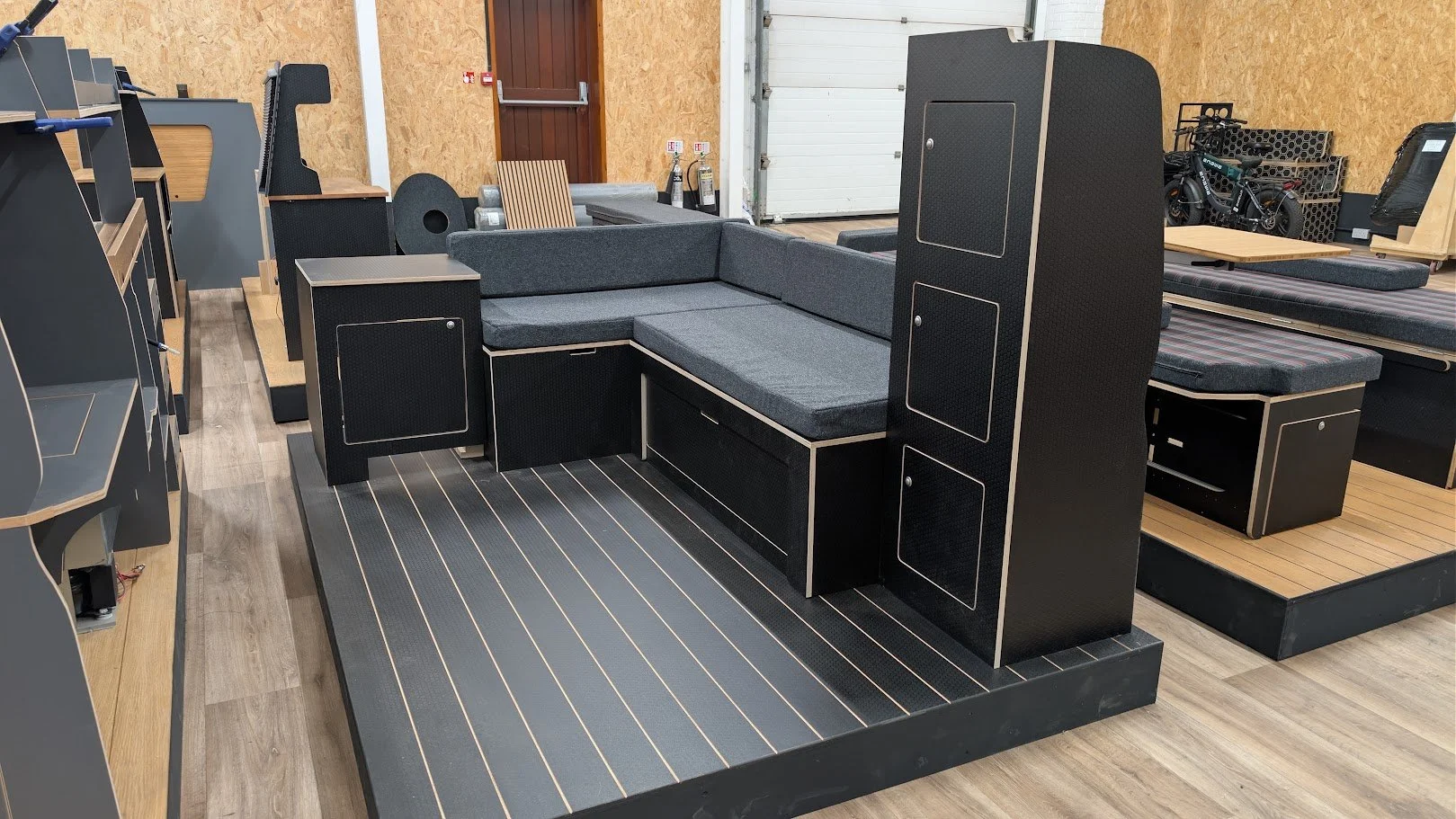 IN STOCK - Full MTB Vans Buffalo Board L-Shaped Bed Interior T5/T6