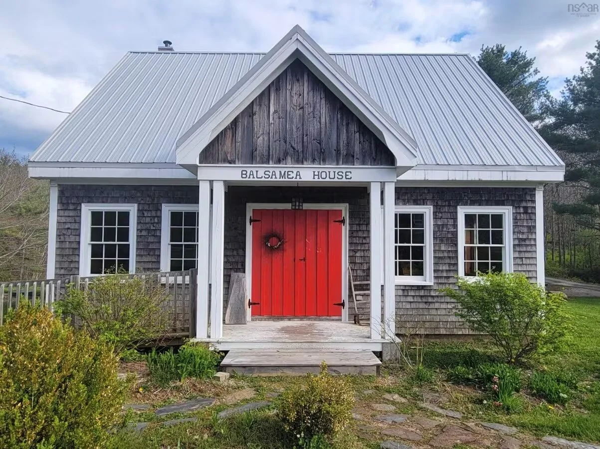Mahone Bay Garden Club Visit