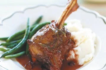 Lamb_Shanks_in_Barbecue_Sauce.jpg