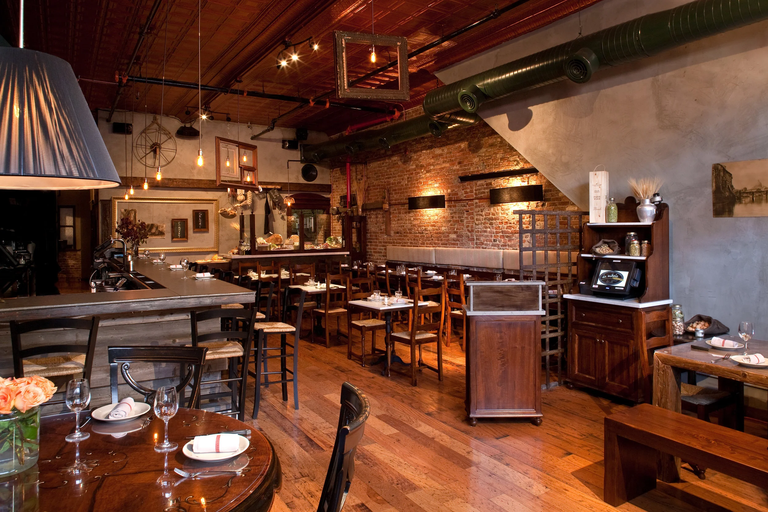 DA-MIKELE-INTERIOR-2-WEBSITE.jpg
