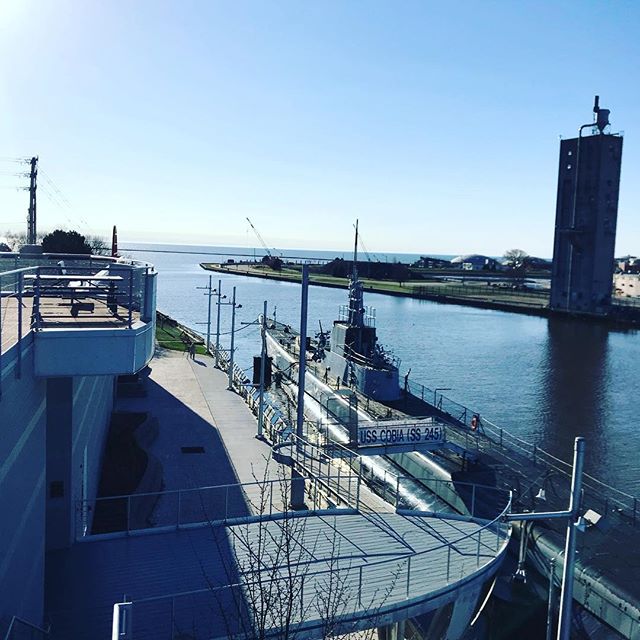 Not a cloud in the sky to welcome the Council of American Maritime Museum Annual Conference to Manitowoc and the @wisconsinmaritimemuseum 🌞Thanks @travelwisconsin for your support of this event! #camm #manitowoc #tworivers #coastforawhile #maritimem