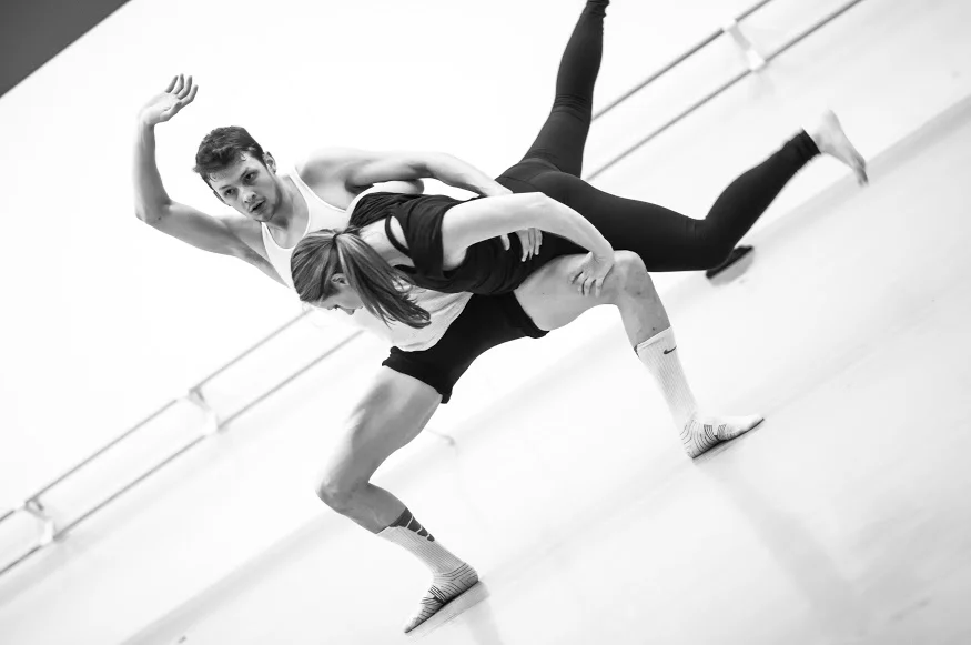 k and chris ass slap.jpg