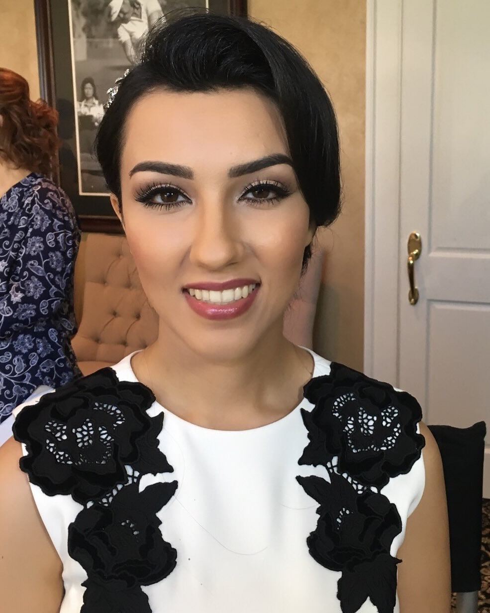 Happy Thursday, beautiful people! Introducing a more personalized bridal experience! I&rsquo;ve streamlined my bridal offerings to focus exclusively on the bride and up to 1 guest, ensuring a boutique, luxury experience. While I no longer service ful