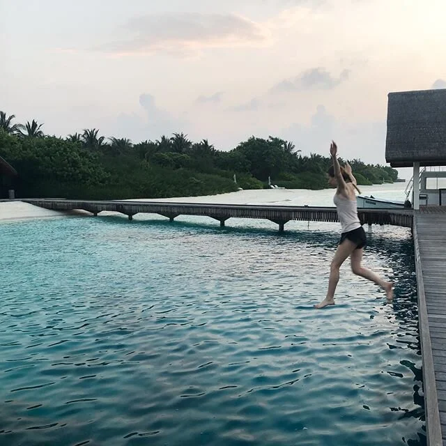 Run, walk, jump into the sea, jump into your life, and watch the #sunrise ☀️ Thank you @ayurguru for the best morning ever!