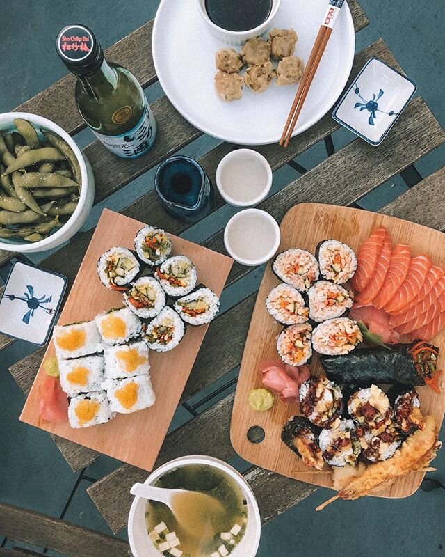 When restaurants are still closed, sushi date night at home it is! Made this spread with the boyfriend featuring some of my personal favorites like nattō hand roll and salmon sashimi. I&rsquo;ll admit my Japanese relatives would probably not approve,