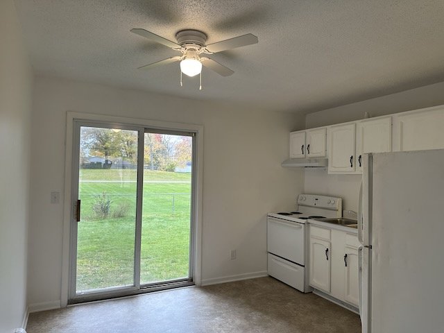 Kitchen2.jpeg
