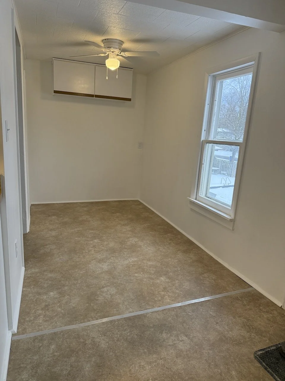 05-DiningRoom.jpeg