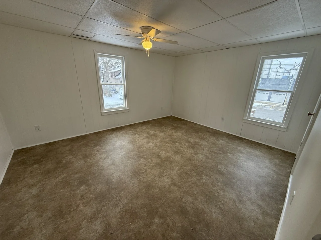 10-bedroom2.jpeg