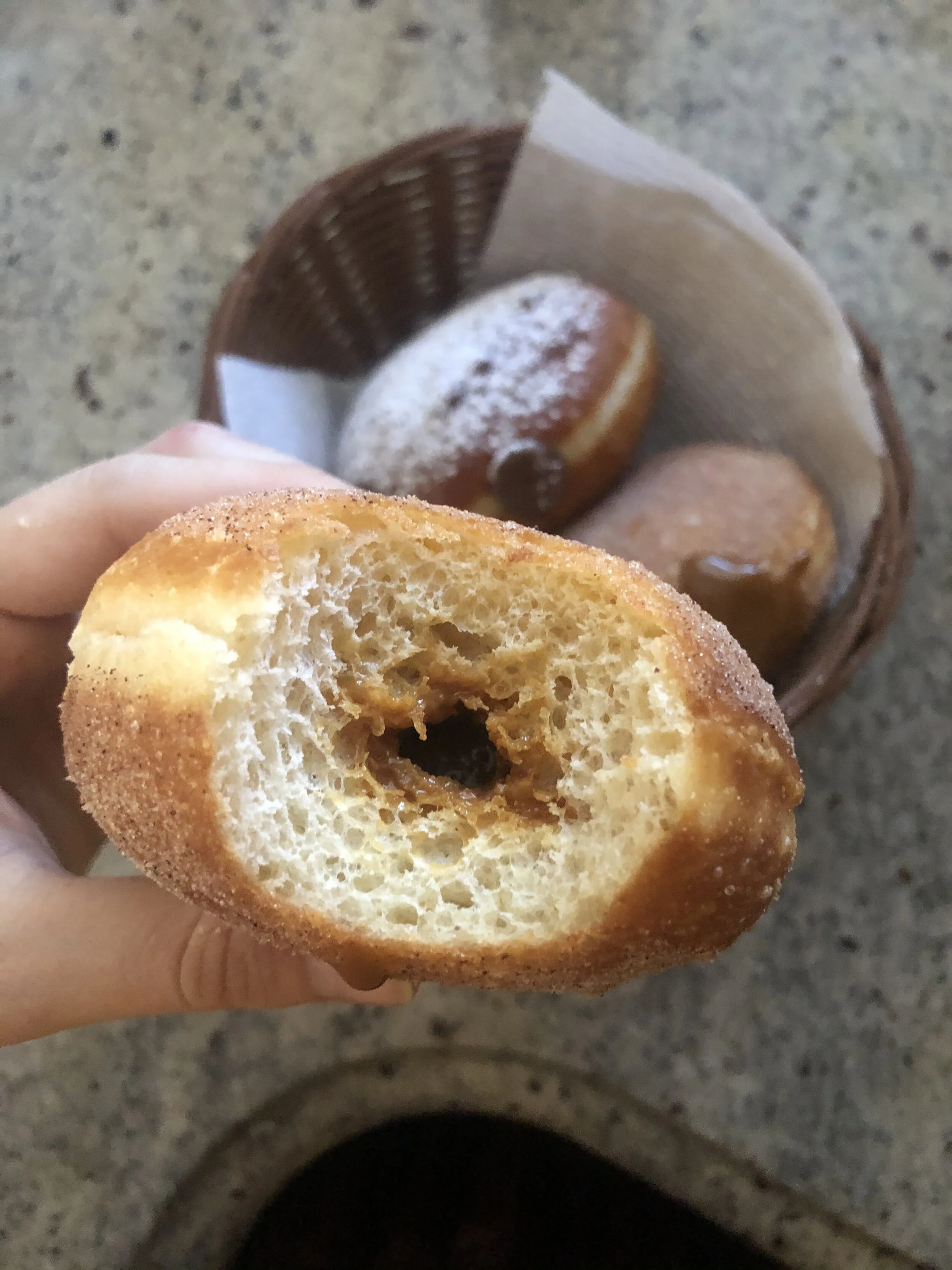 8D8B9F21-94C3-4AE9-A271-98CBBECCDDDF