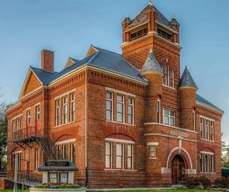 Join Us For Worship!