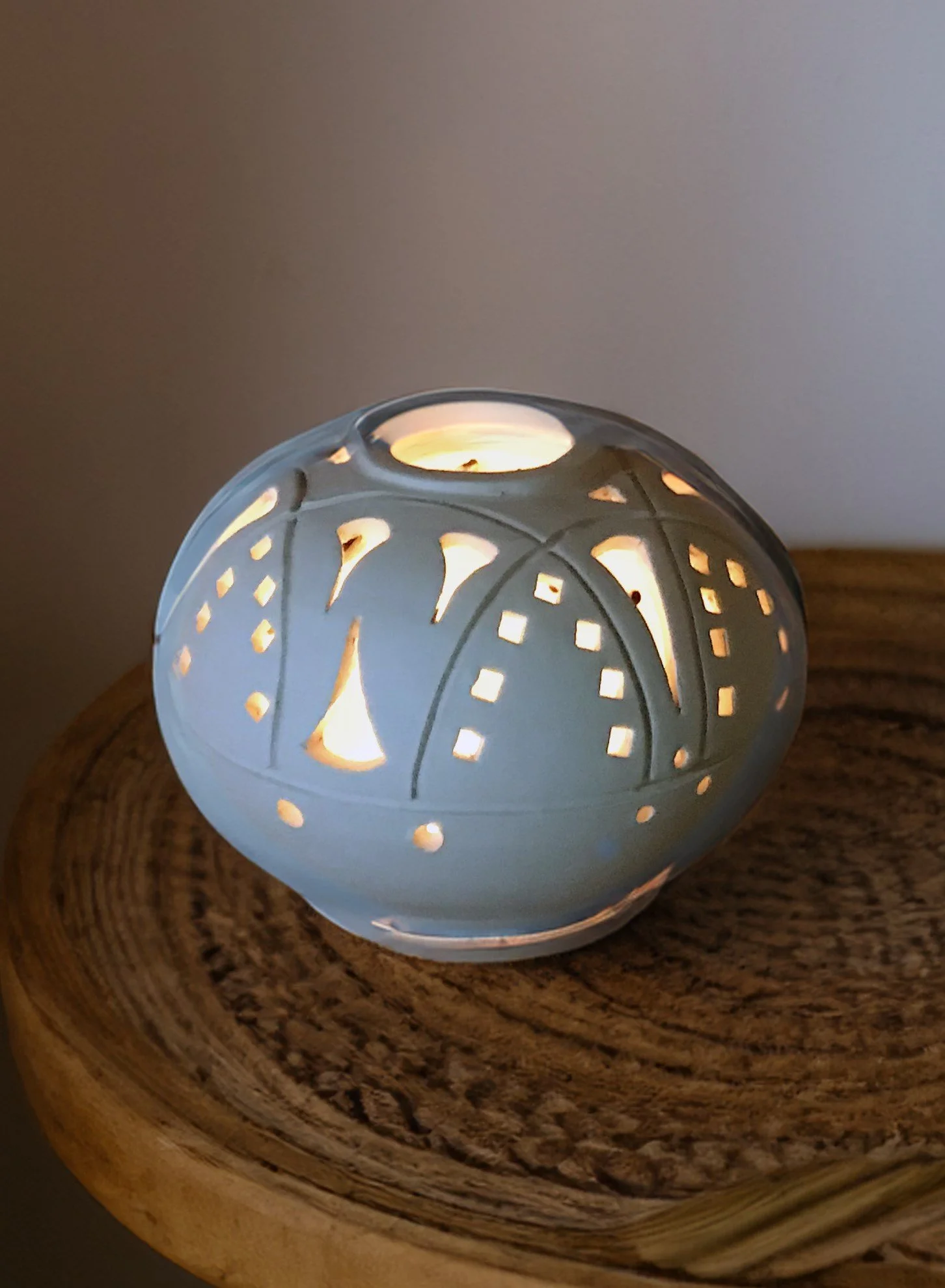 Kola Candle Holder 3.jpeg